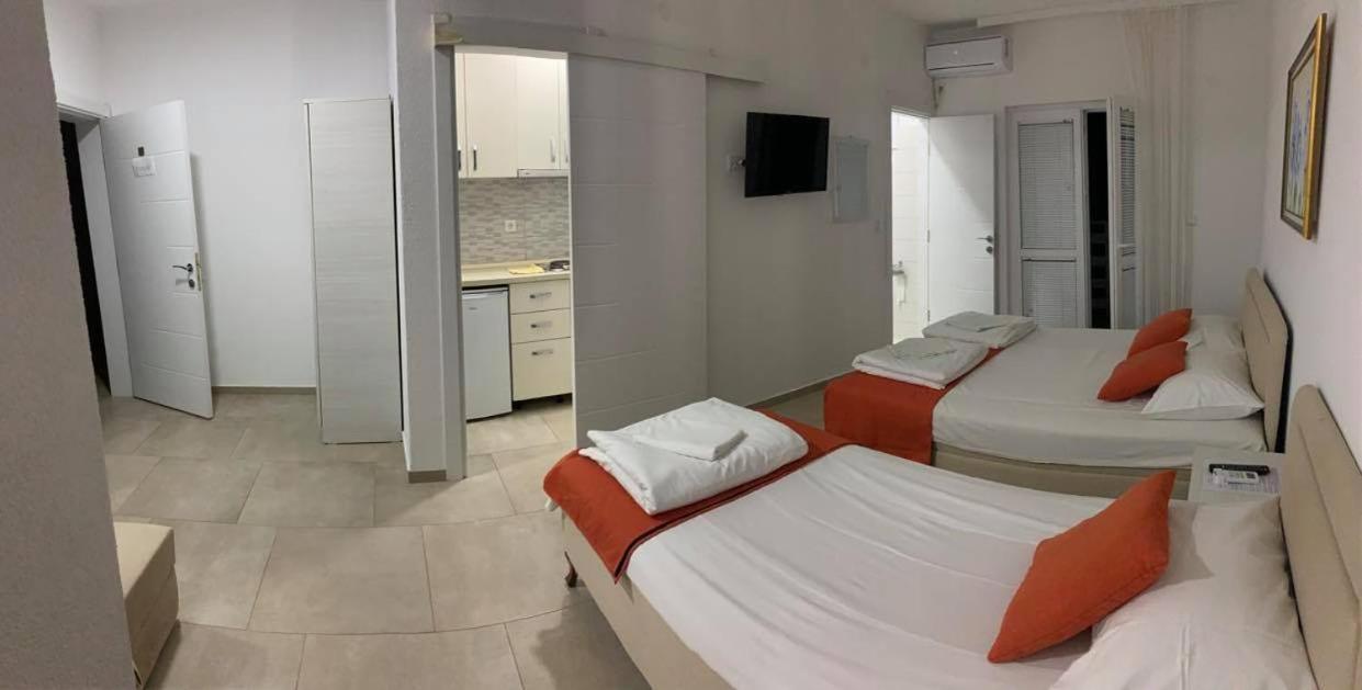 Jelic Apartmani Сутоморе Экстерьер фото