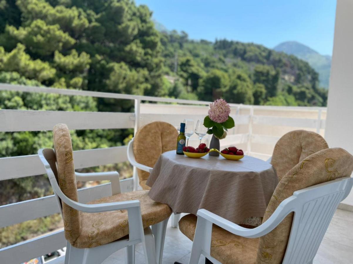 Jelic Apartmani Сутоморе Экстерьер фото