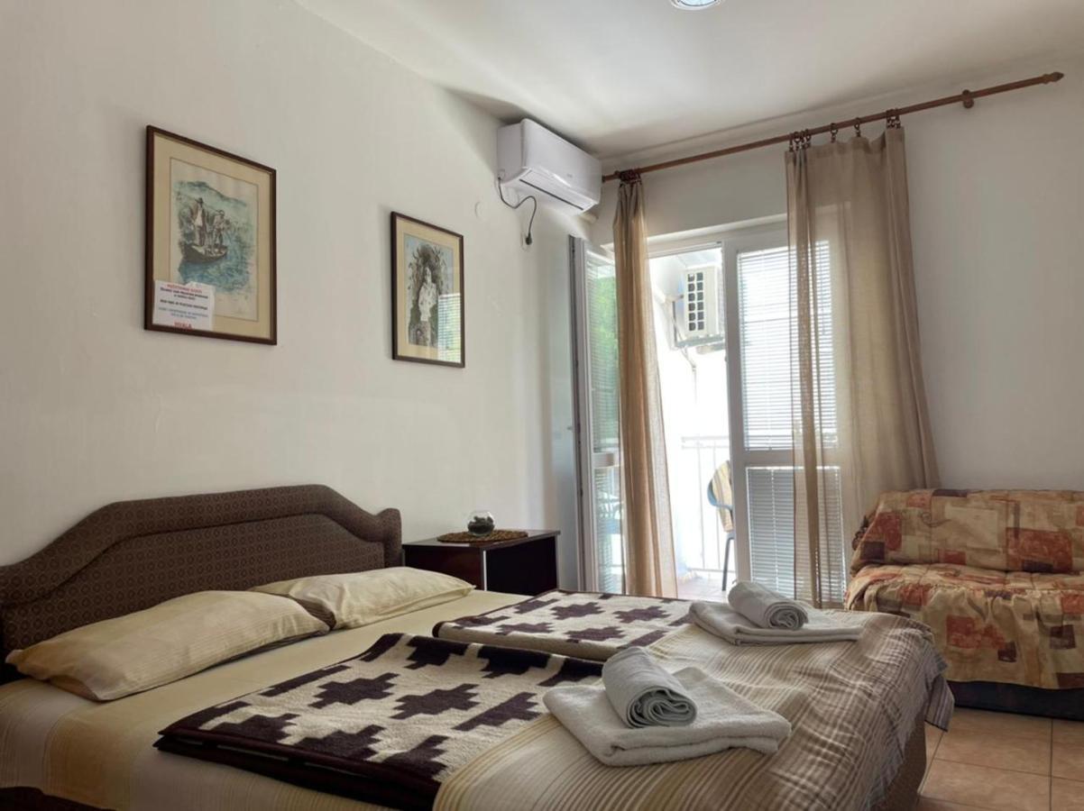 Jelic Apartmani Сутоморе Экстерьер фото