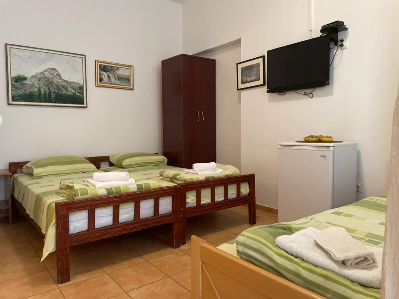 Jelic Apartmani Сутоморе Экстерьер фото