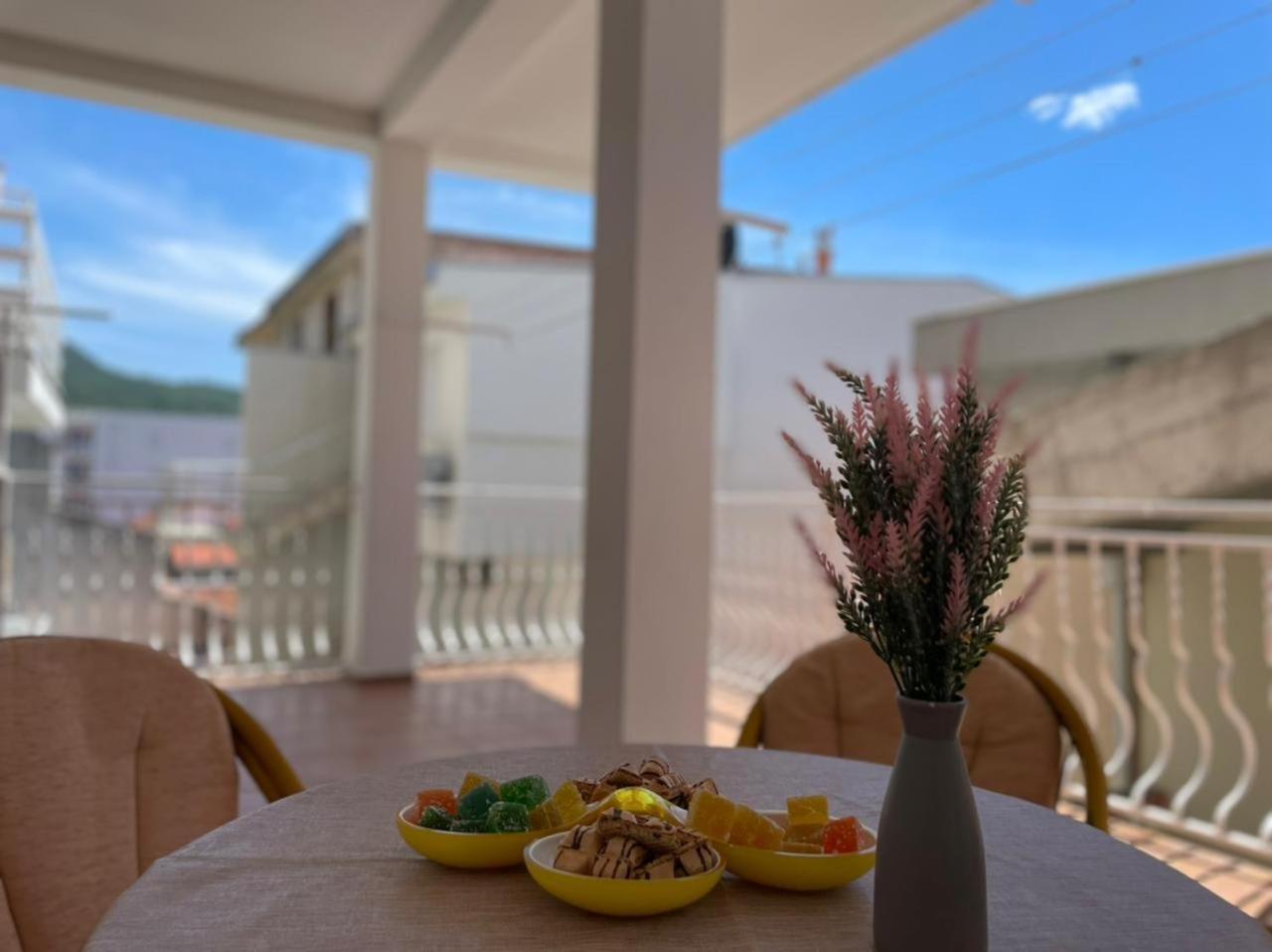 Jelic Apartmani Сутоморе Экстерьер фото