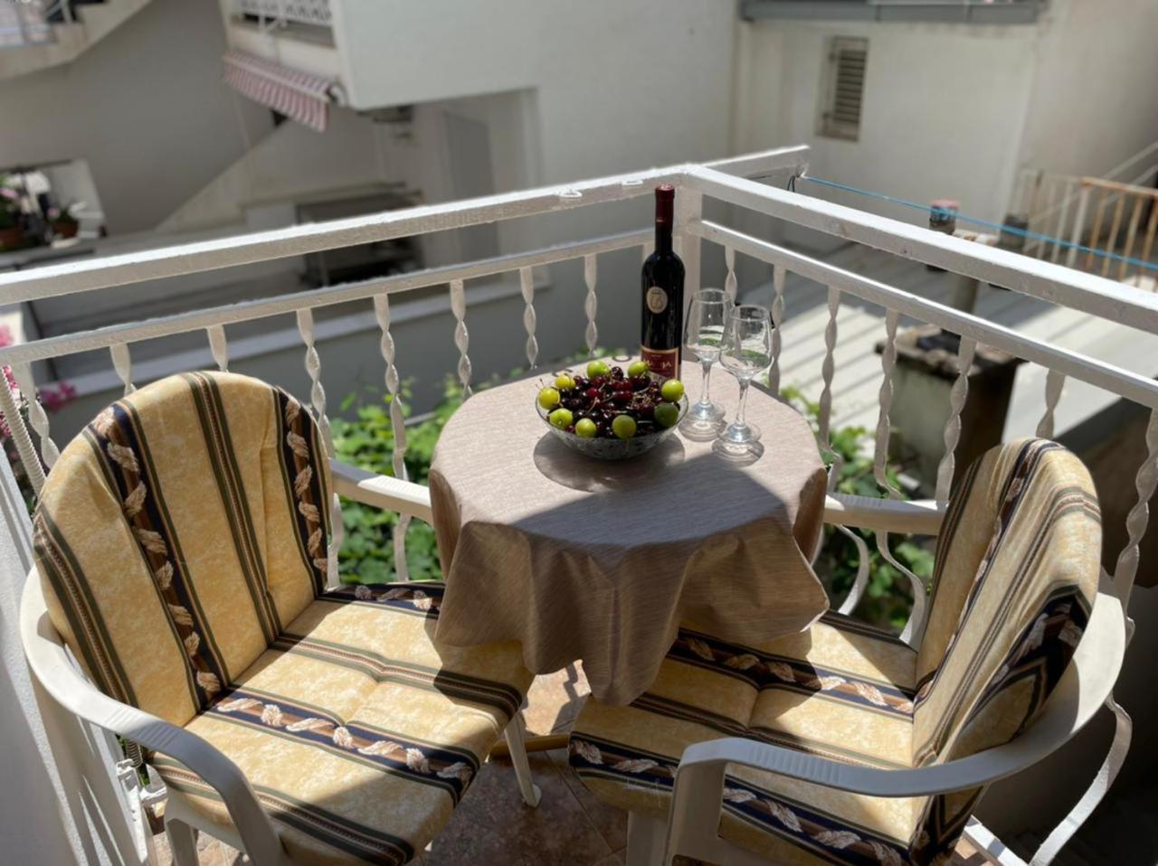 Jelic Apartmani Сутоморе Экстерьер фото