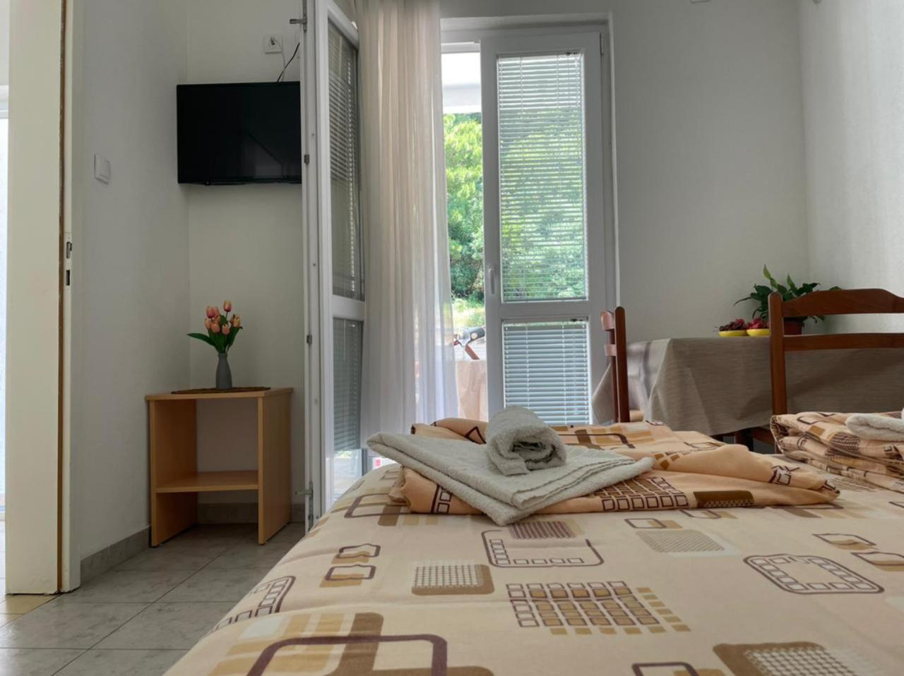 Jelic Apartmani Сутоморе Экстерьер фото