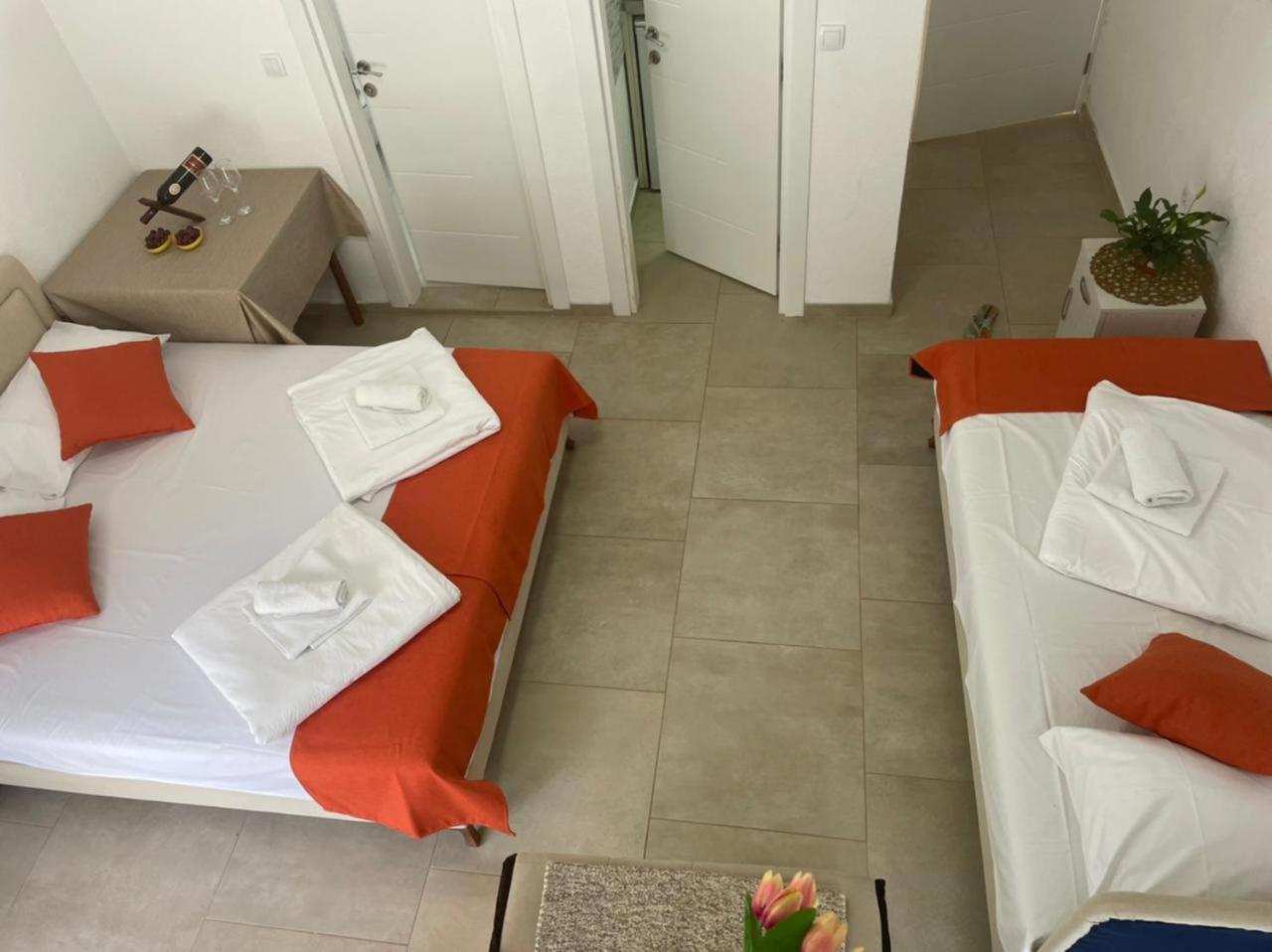 Jelic Apartmani Сутоморе Экстерьер фото